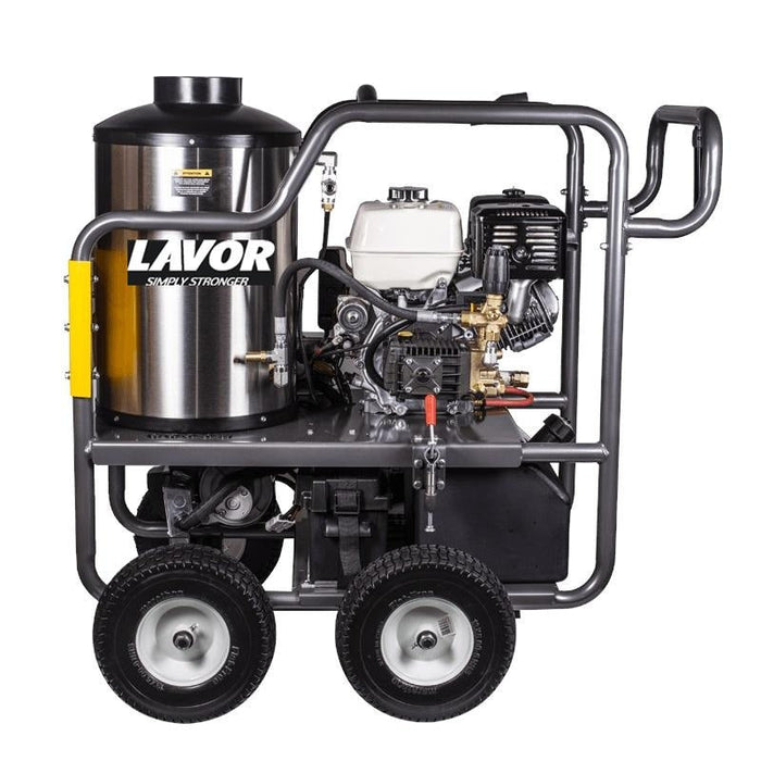 Hot Water Pressure Washers: When Do You Need It?