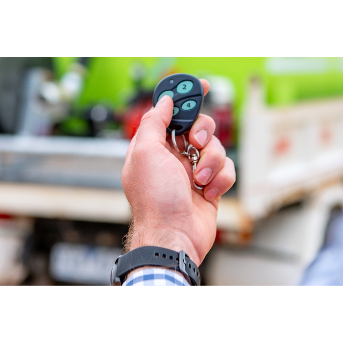 6000L AquaPath Water Cart x wireless remote