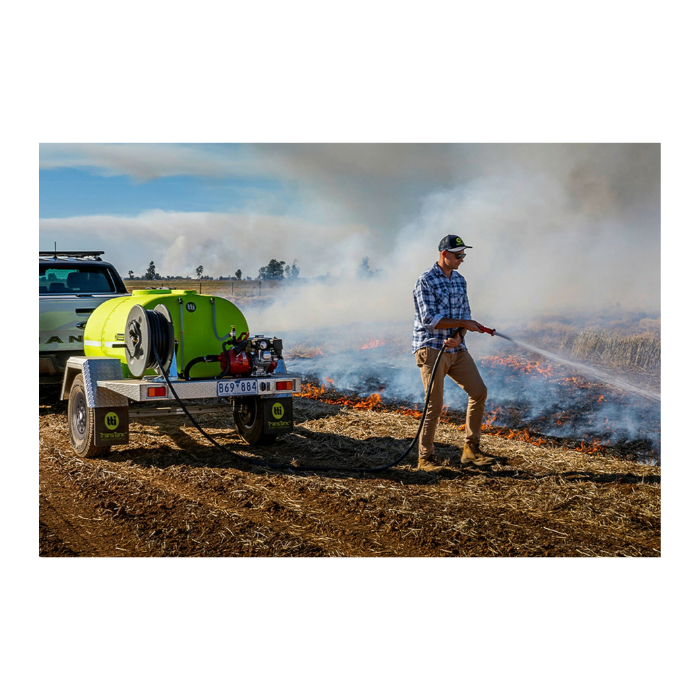 800L FIrePatrol15 FireFighting Trailer action firefighting