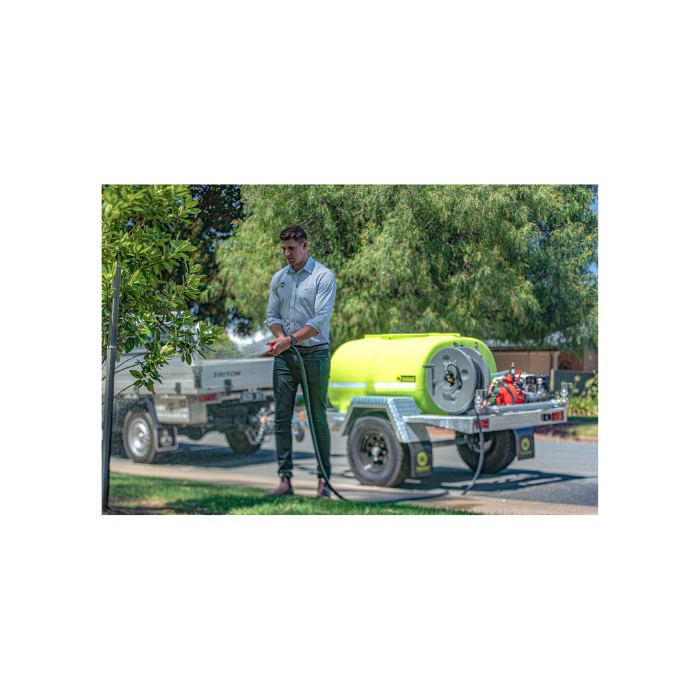 800L FIrePatrol15 FireFighting Trailer  action yard spraying