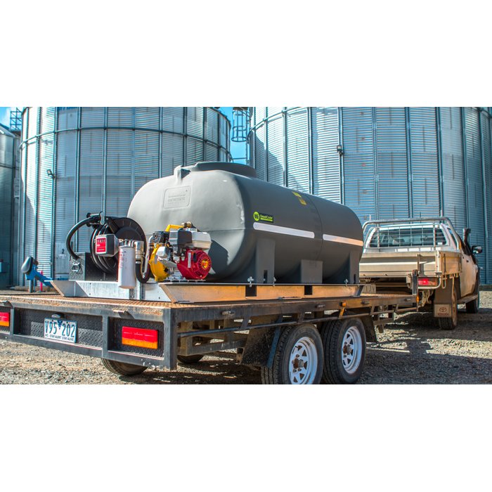 DieselCadet 4000L Bulk Diesel Storage Tank on trailer action