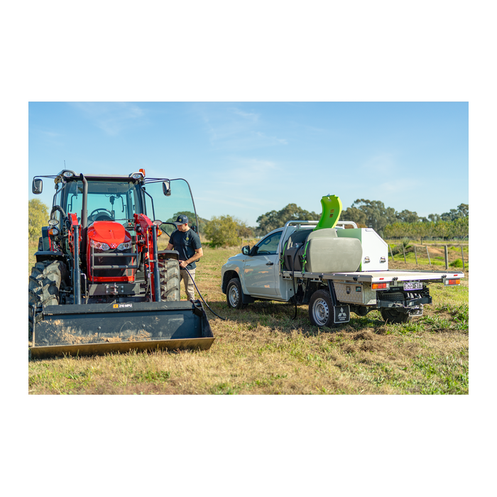 DieselCaptain 1200L Ball Baffle action shot refuelling