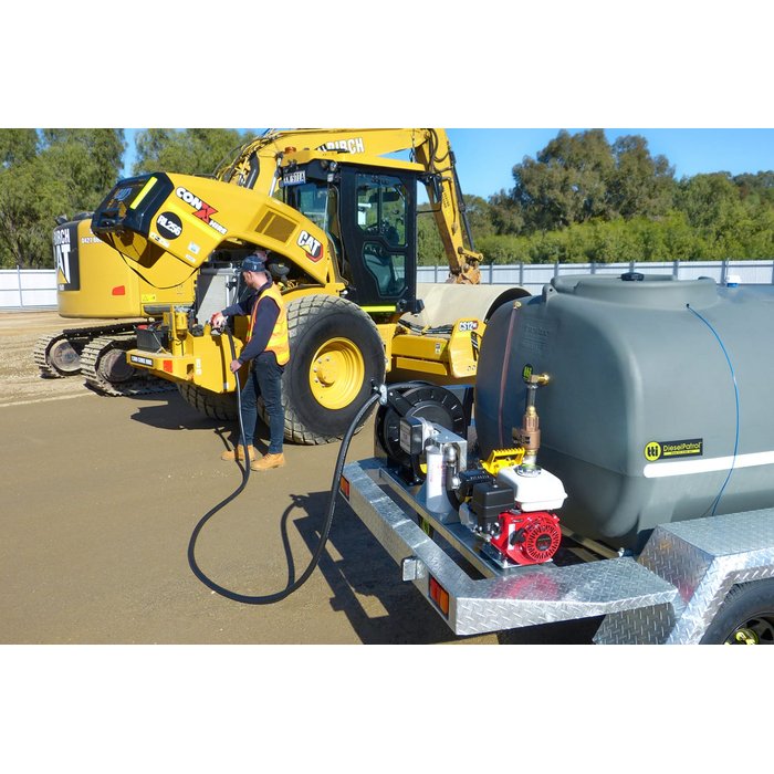 DieselPatrol15 2400L Dual Axle Diesel Fuel Trailer x Honda GX160 Pump In Use