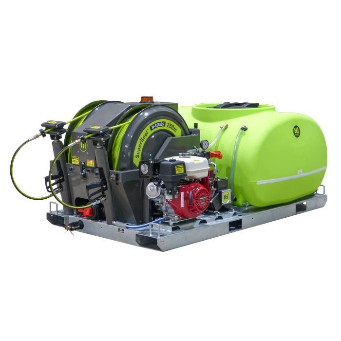 Honda GX270 engine and twin 150m hose reels on the SuperReel M-Series 1200L